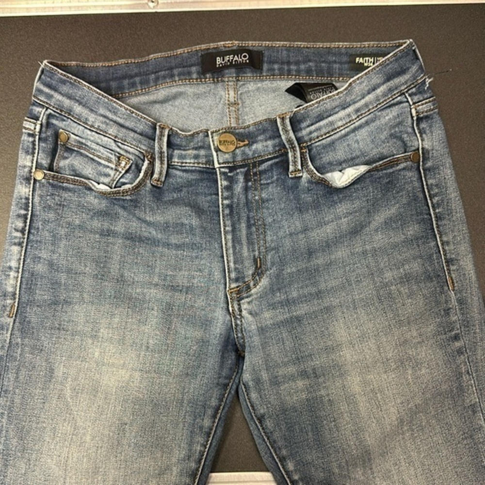 490. Buffalo David Faith women’s mid rise skinny jeanswaste 26